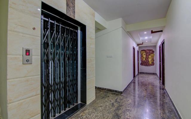 OYO 14044 Hotel Seacity Grand