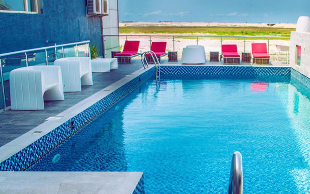 Best Western The Island Hotel