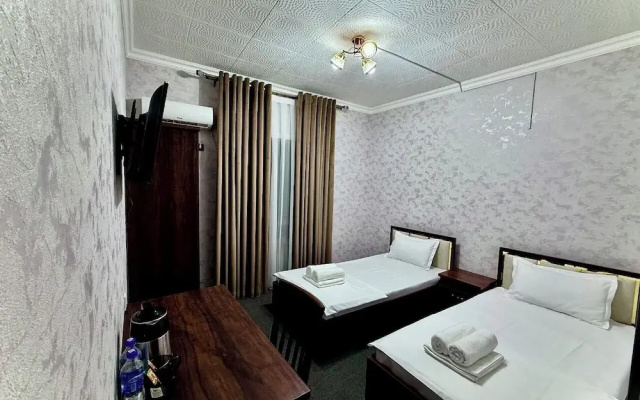 Hafiz Plaza
