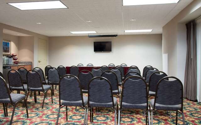Homewood Suites by Hilton Columbus/Airport