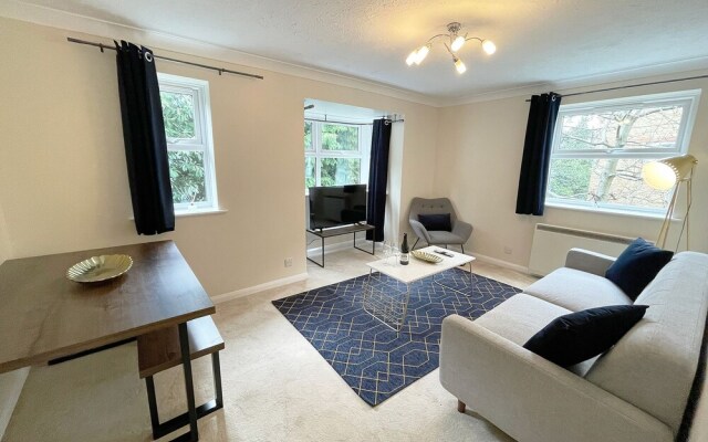 Continental Apartments Farnborough Wallis-square