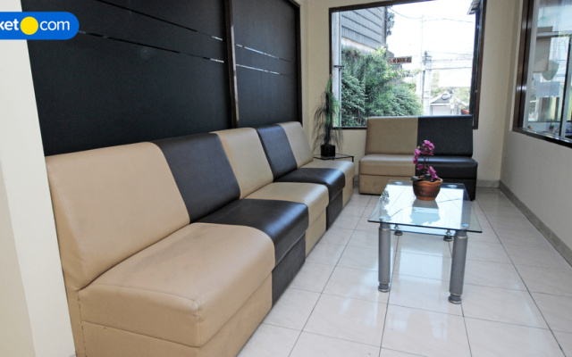 Bukit Dago Hotel – Guest Rooms – Bandung
