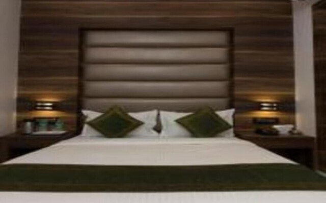 Hotel Meriton by Treebo