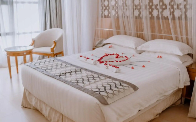 Saab Royale Hotel