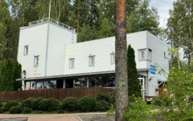 Hostel Ukonlinna