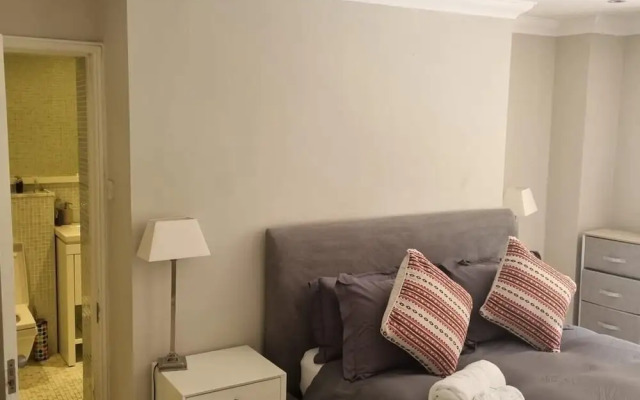 Park Village Luxury House - Central London