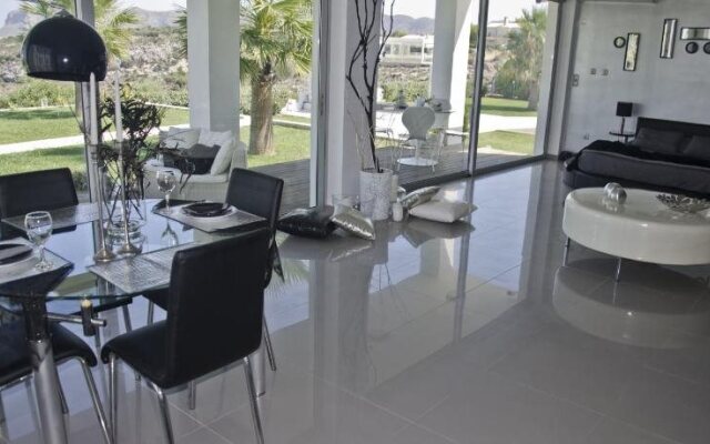 Reveli Wedding Venue & Villas