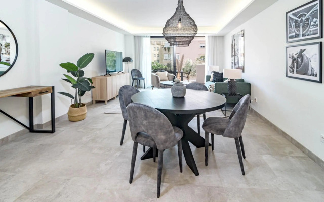 INF2.7E- Luxury 2 bedroom apartment Estepona