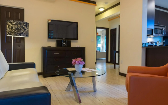 Tradewinds Apartment Hotel