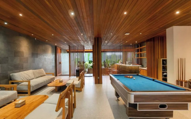 LOI Mansion Managed by ARM One Hundred