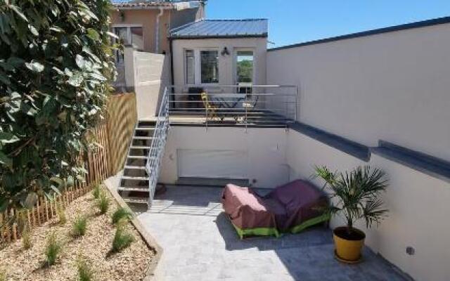 Jolie petite maison située à 150m de la plage