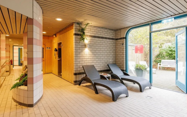 Well Furnished Chalet With Wifi, Near the Hunebedcentrum