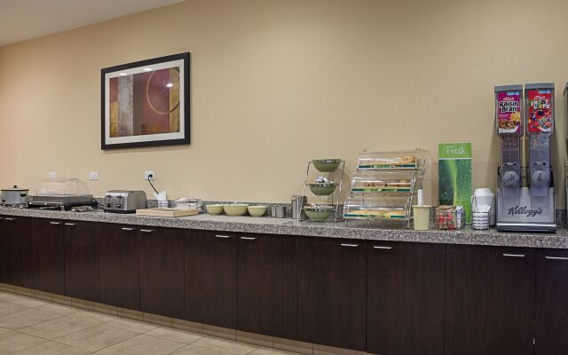 Quality Inn & Suites