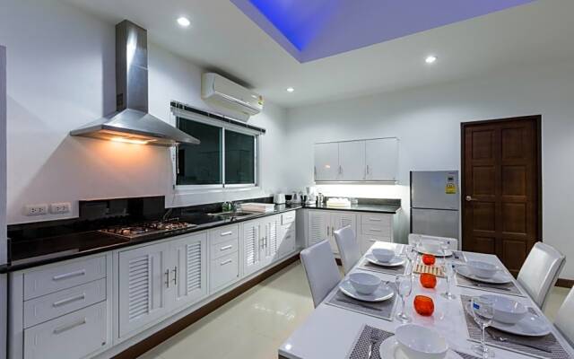 Private Pool Villa 4 bedrooms