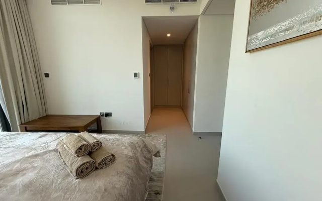 Elegant Stay in Ranches Villa