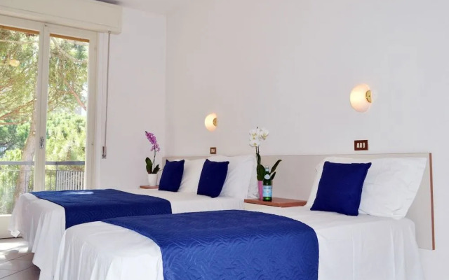 Elefantino Grey - FAMILY HOTEL