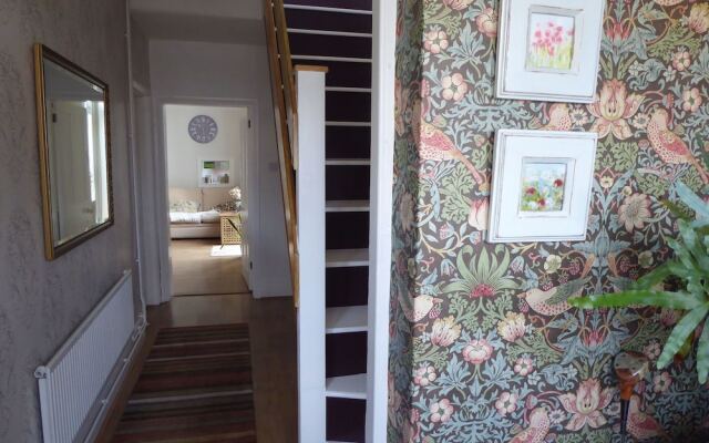 The White House B&B
