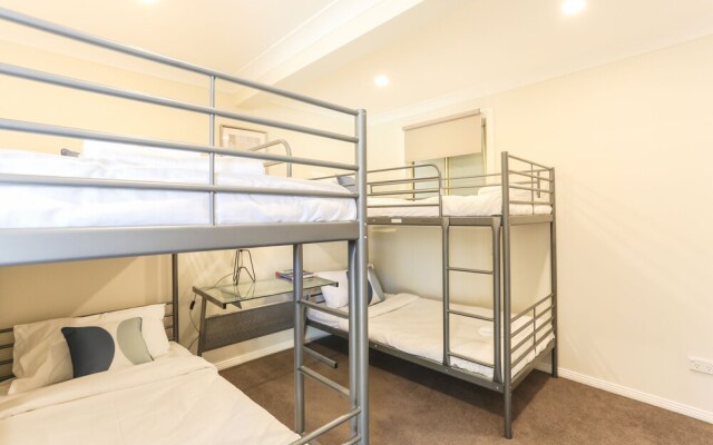 Morisset Park - 4 Bed