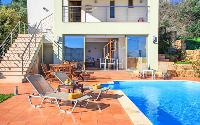 Secret Escape Villa With Heated Pool