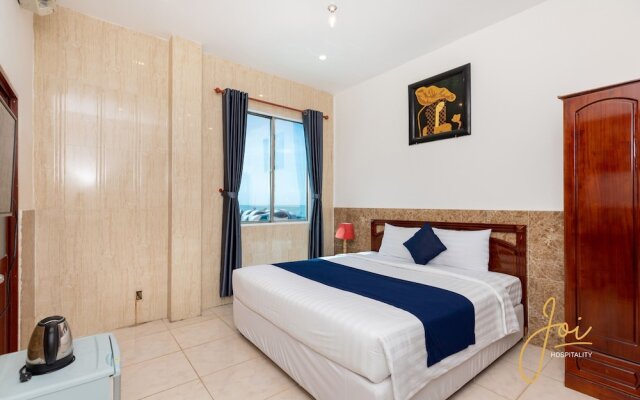Joi Hospitality - Front Beach