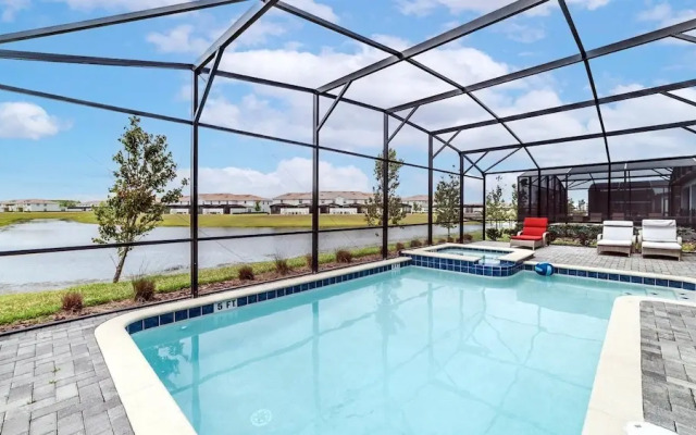 Storey Lake Lakeview Villa 2967
