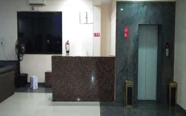 OYO Flagship 070 Hotel Orient Palace