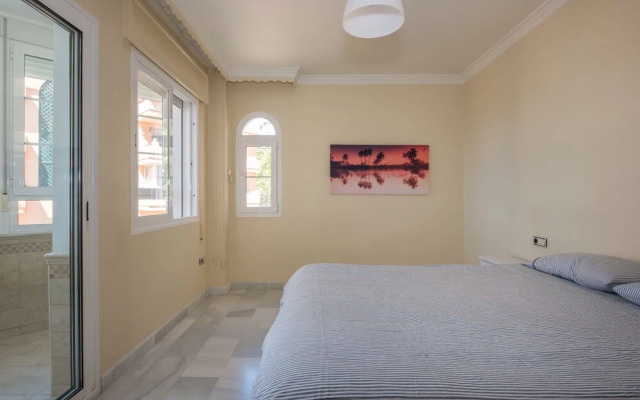 Infocom Apartment Severo Ochoa City Center