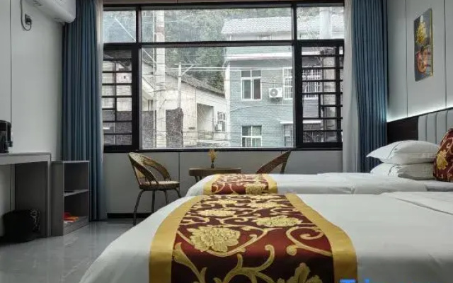 Youpeng Homestay (Border City Chatong Scenic Area)