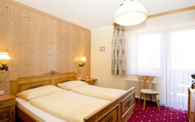 Hotel Garni Hochwurzen