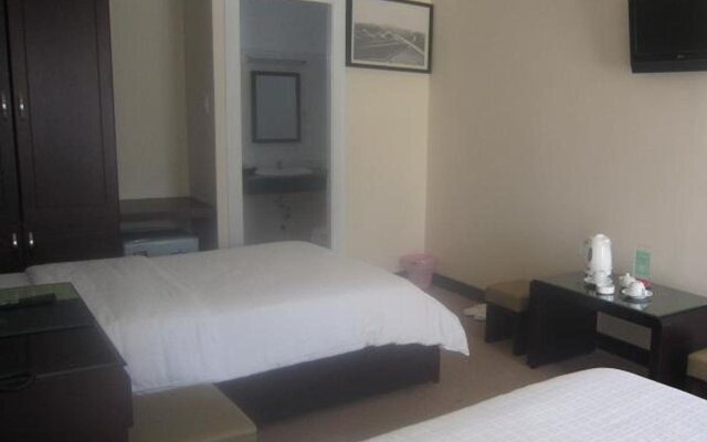 Duy Tan Hotel