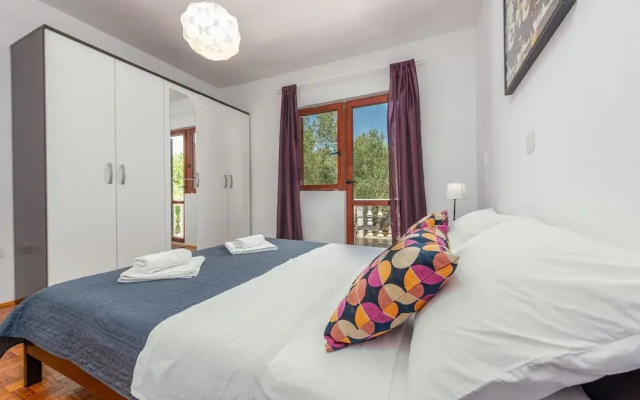 Villa Pine