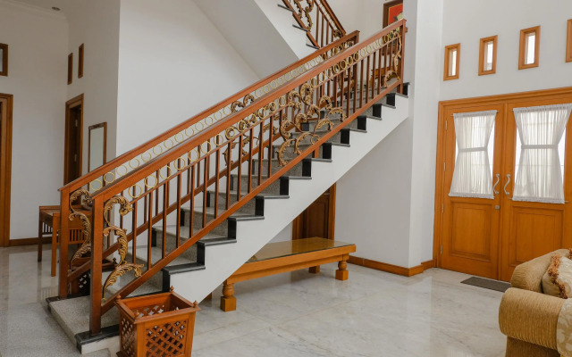 Daffi Family Residence by OYO Rooms