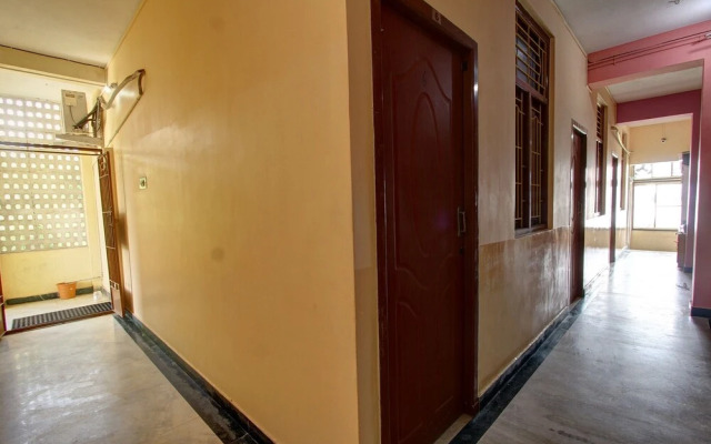 Oyo 38664 Rt Residency