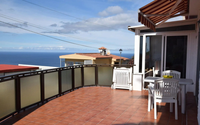 Holiday Home Mesa del Mar Near Black Beach
