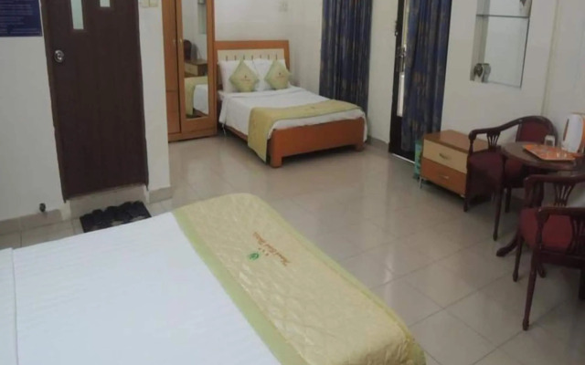 The Sun Hotel