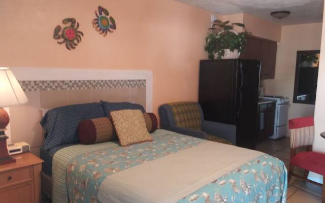 Siesta Motel and Surfside Cabanas