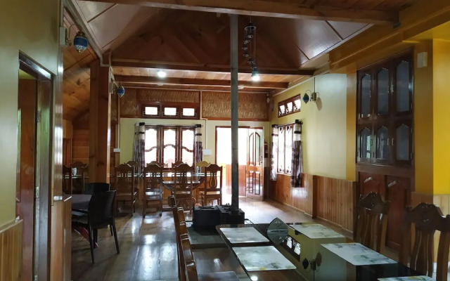 Ziro Palace Inn