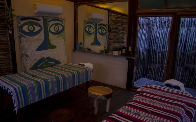 NUNUM-Luxury Tenting