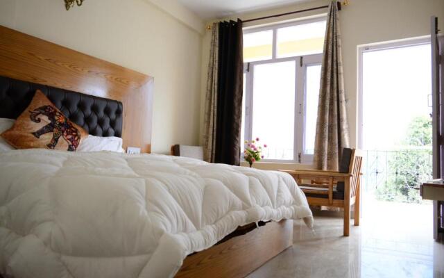 Hotel Ambika Bliss