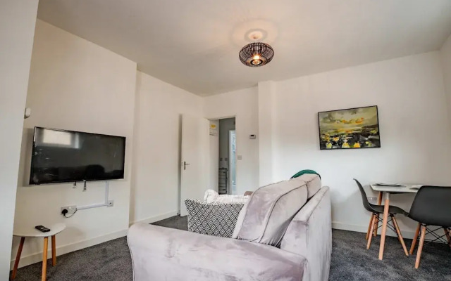 Host Stay Bromyard Flat 2