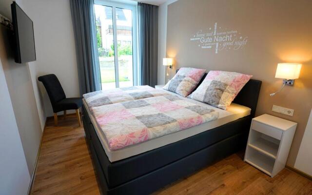 Neu Mont Royal Suiten 2 Bis 4 Personen