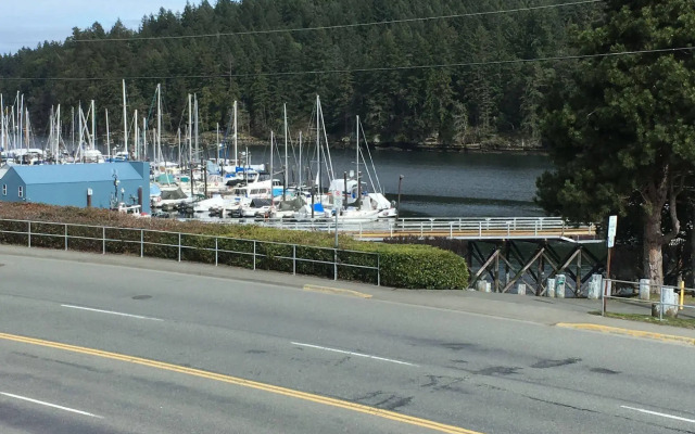 Buccaneer Inn