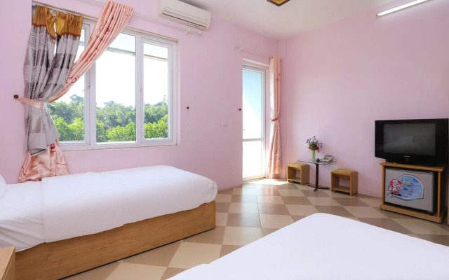OYO 593 Bach Duong Hotel