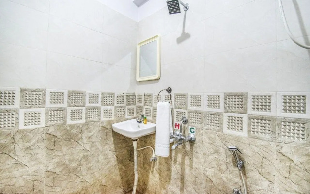 Ample Premium Suites by FabHotels