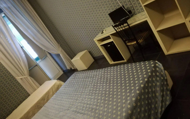 Отель Smart Station