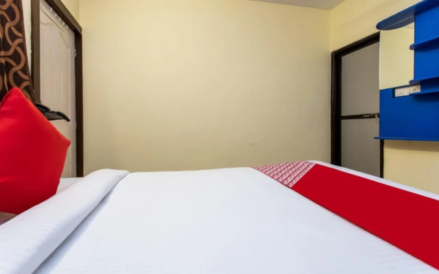 Oyo 28582 Sanjar Guest House