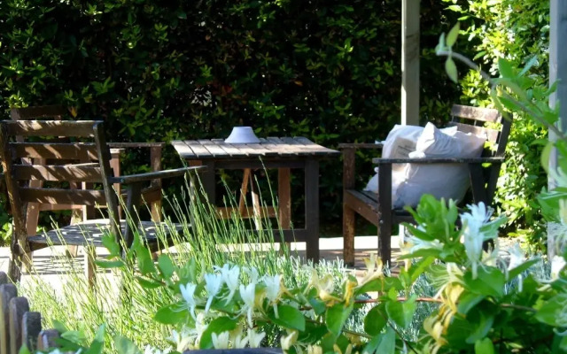 Corner Garden