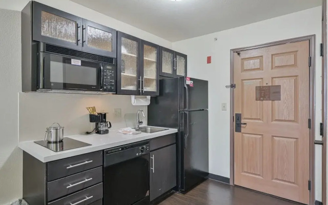Affordable Suites of America Tulsa