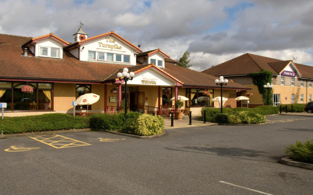 Premier Inn Pontefract North