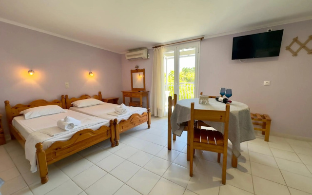 Anemos Studios & Apartments